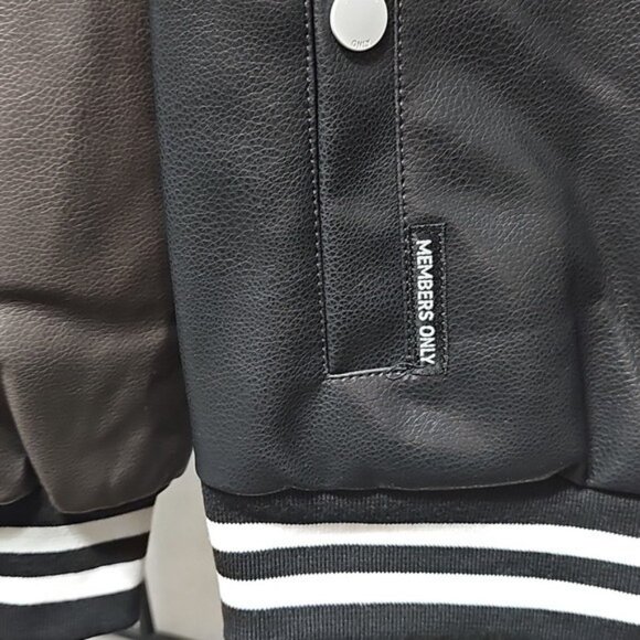 South Park x Members Only Black Bomber Varsity Jacket Size Medium New - Picture 9 of 16